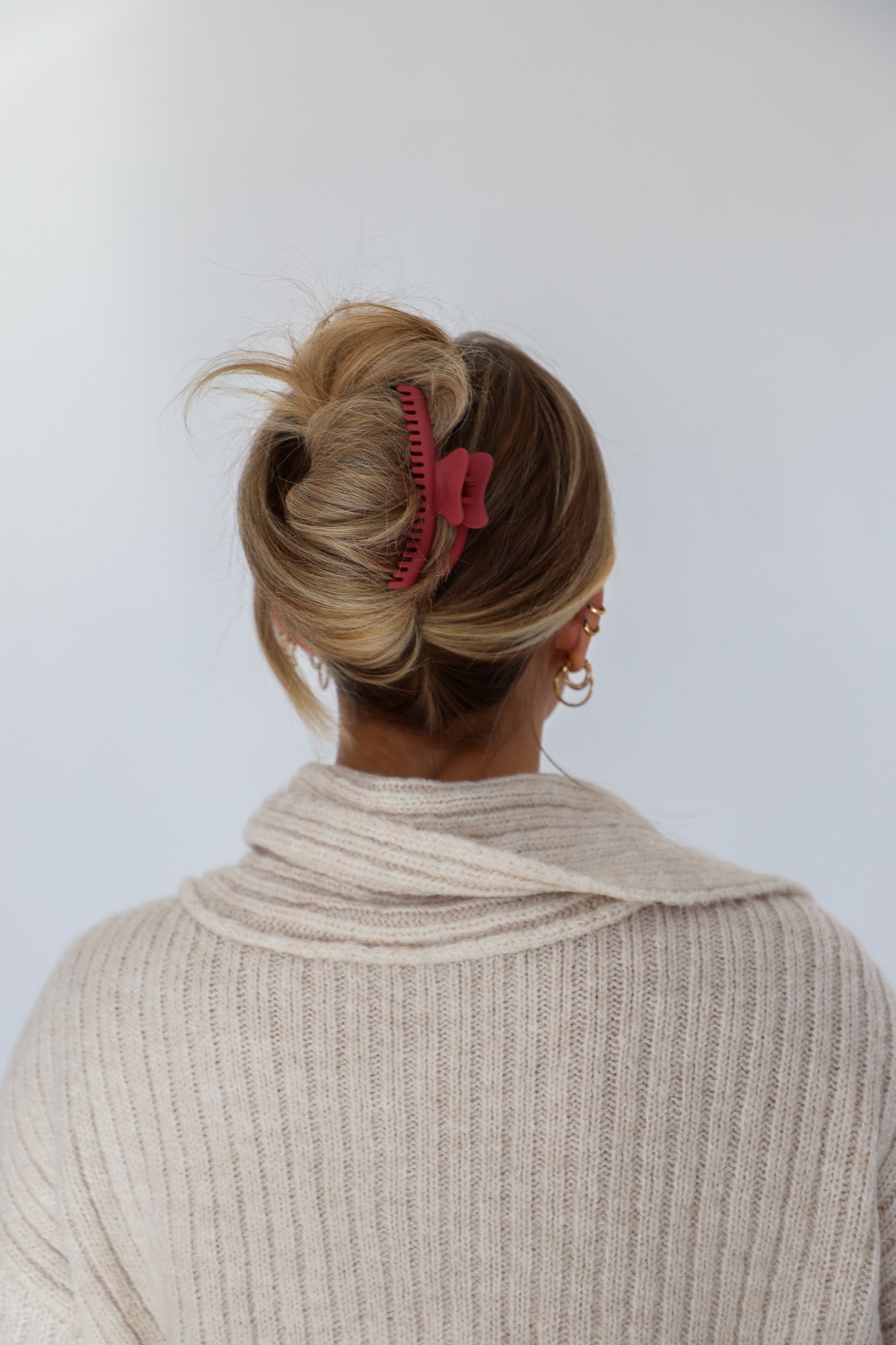 KAXI WAVY MIDI HOLD EVERYTHING CLAW