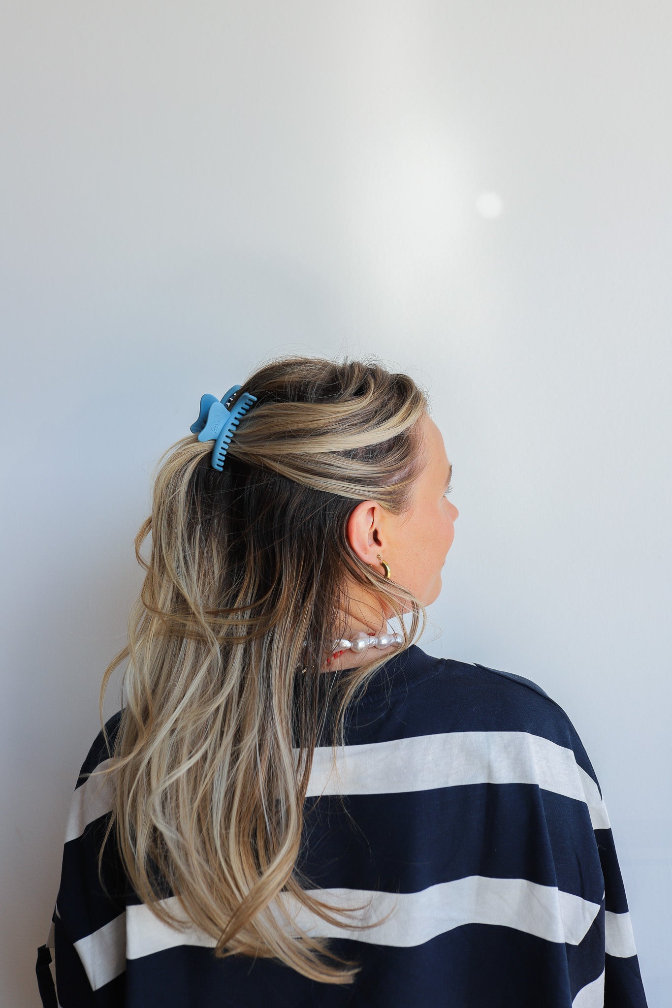 KAXI WAVY MINI HOLD EVERYTHING CLAW