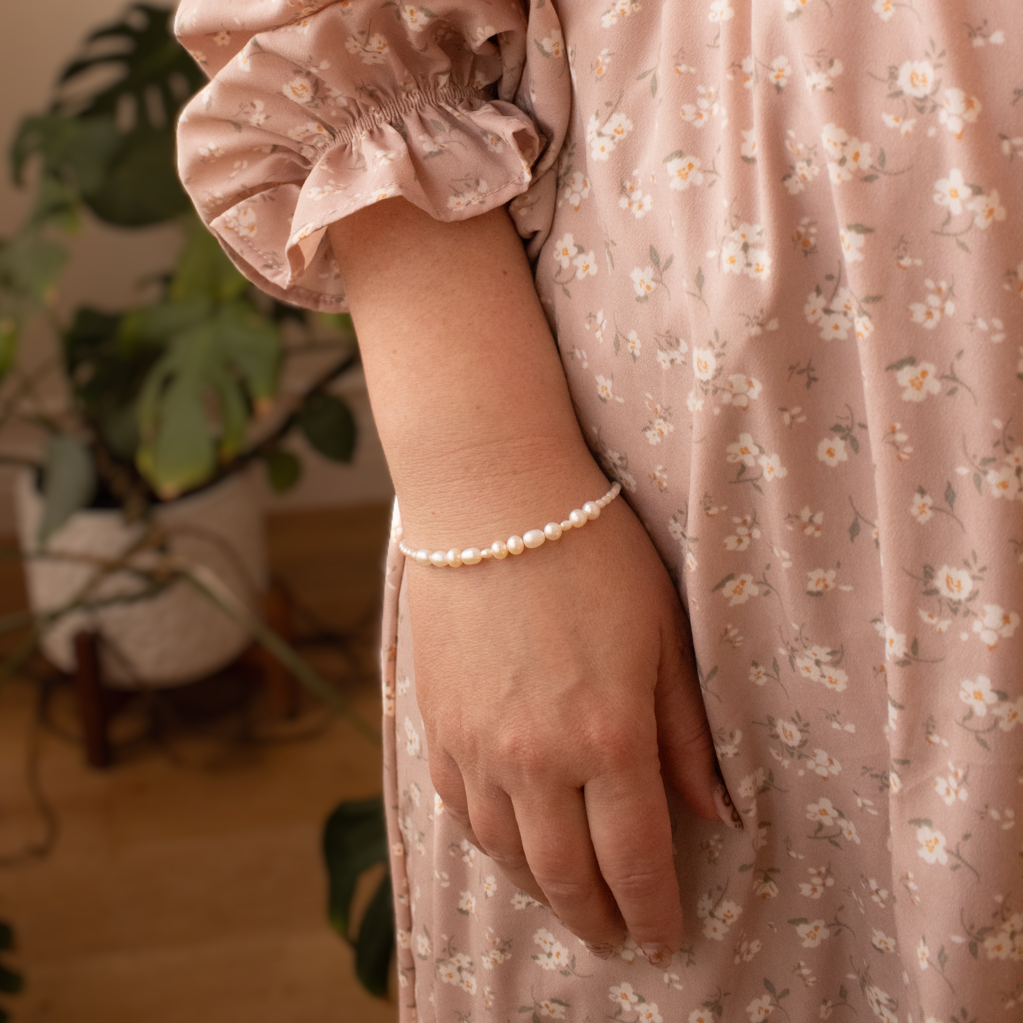 ILY Morse Code Pearl Bracelet