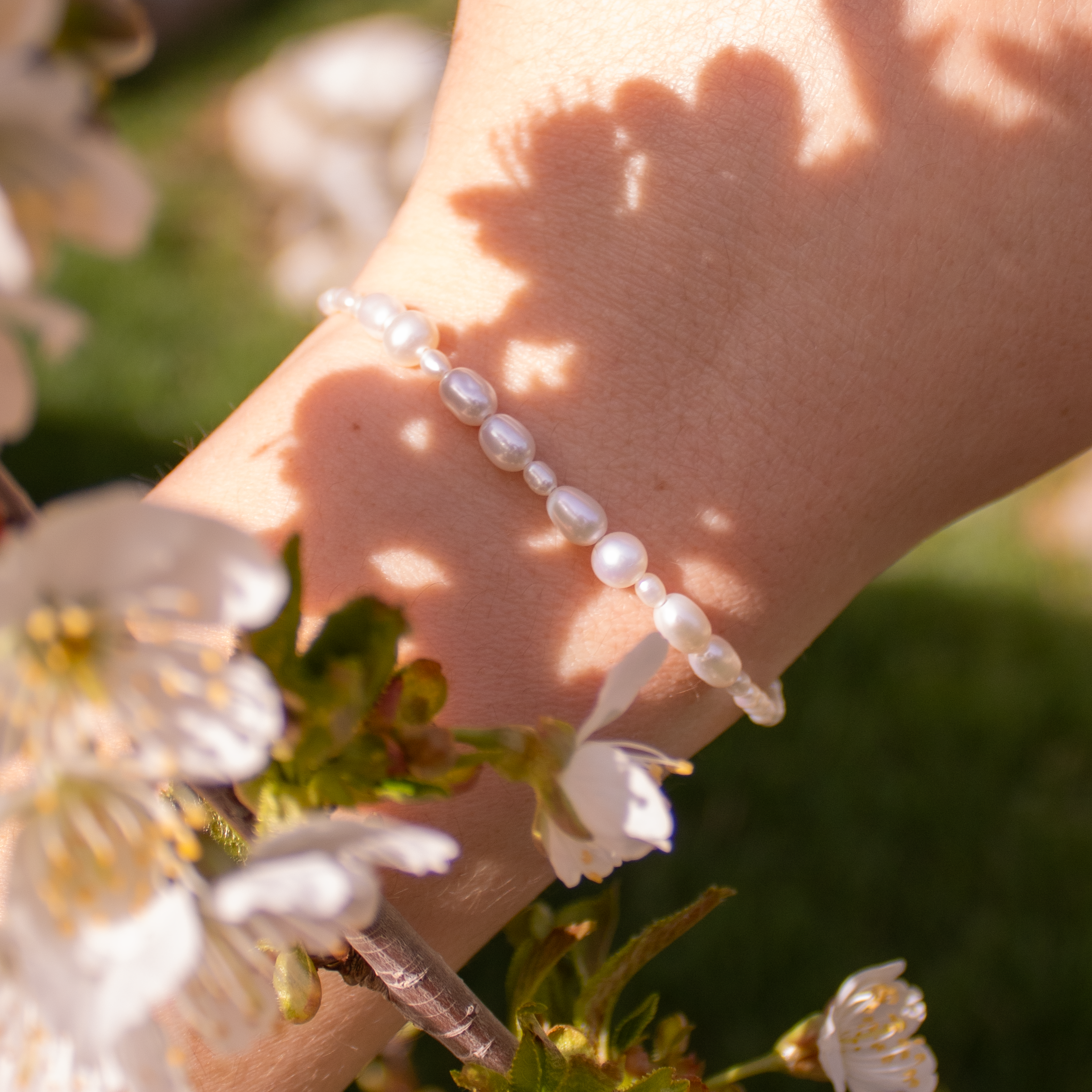 MAMA Morse Code Pearl Bracelet