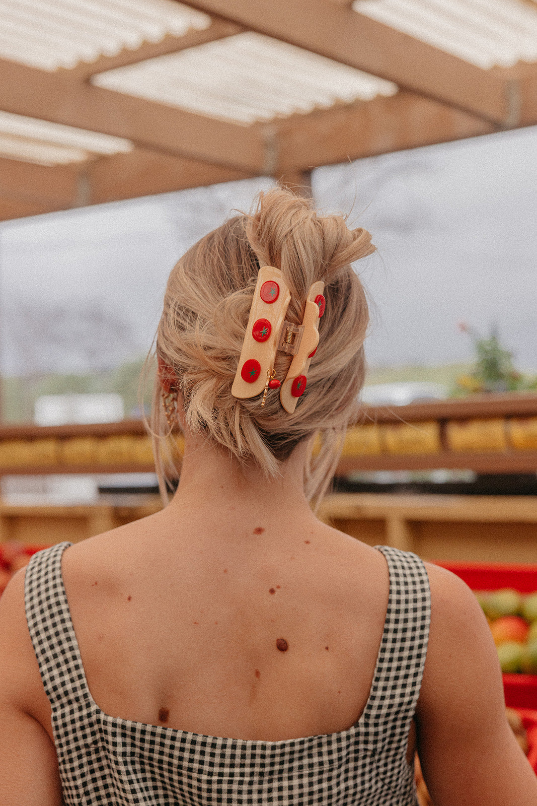 TOMATO CHARMED CLAW