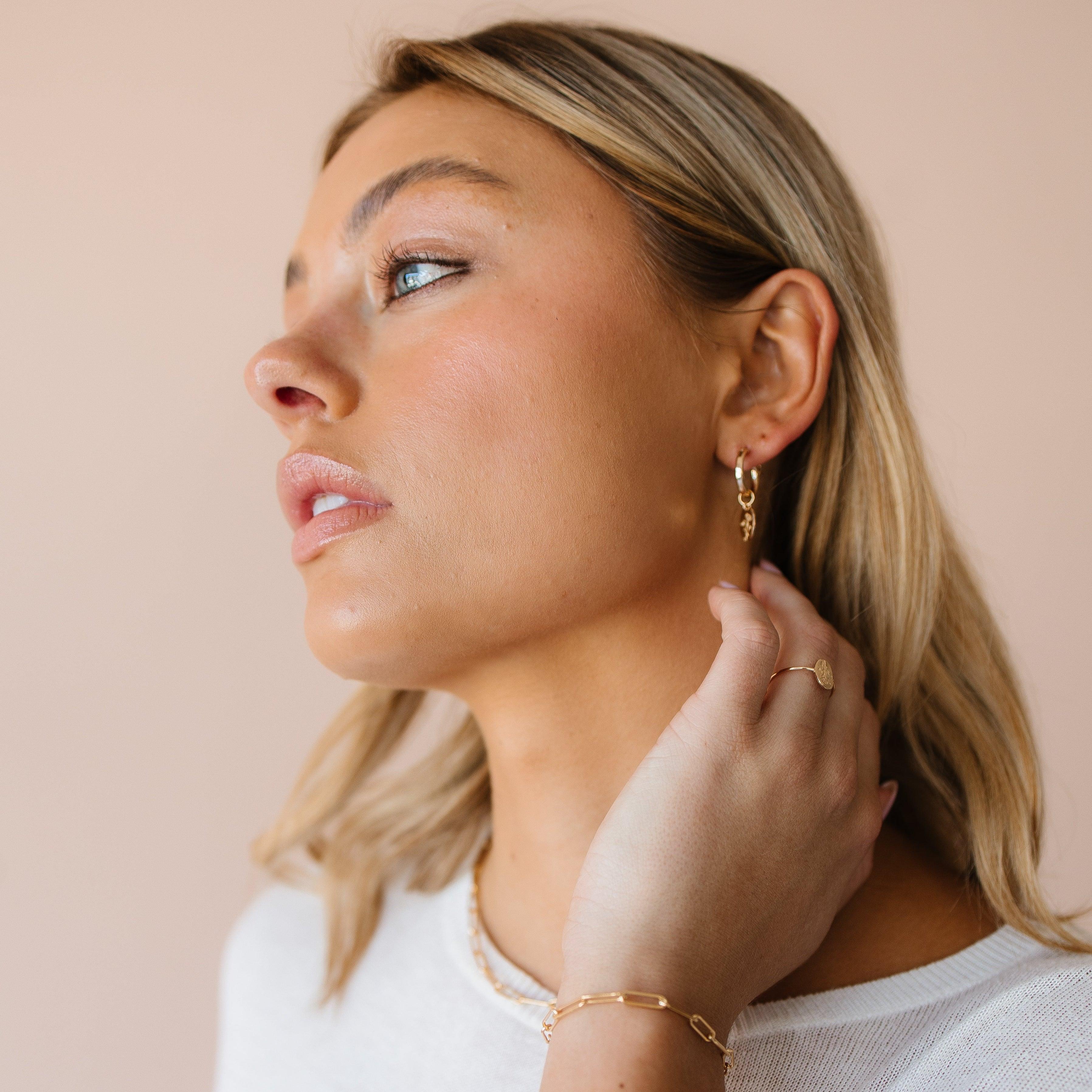 Fleur Birth Flower Hoop Earrings - Nolia Jewelry - Meaningful + Sustainably Handcrafted Jewelry