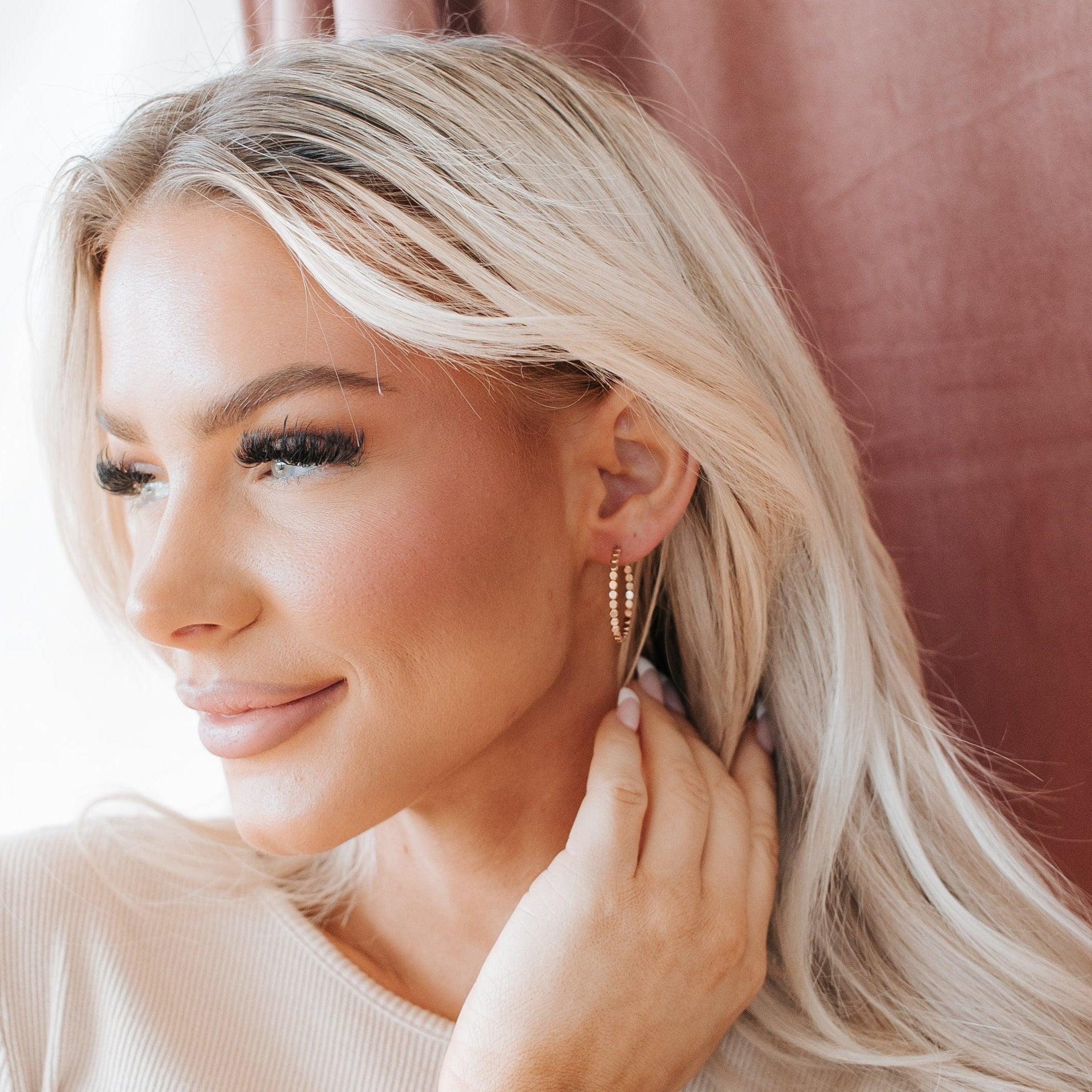 Medium Cora Hoop Earrings - Nolia Jewelry - Meaningful + Sustainably Handcrafted Jewelry