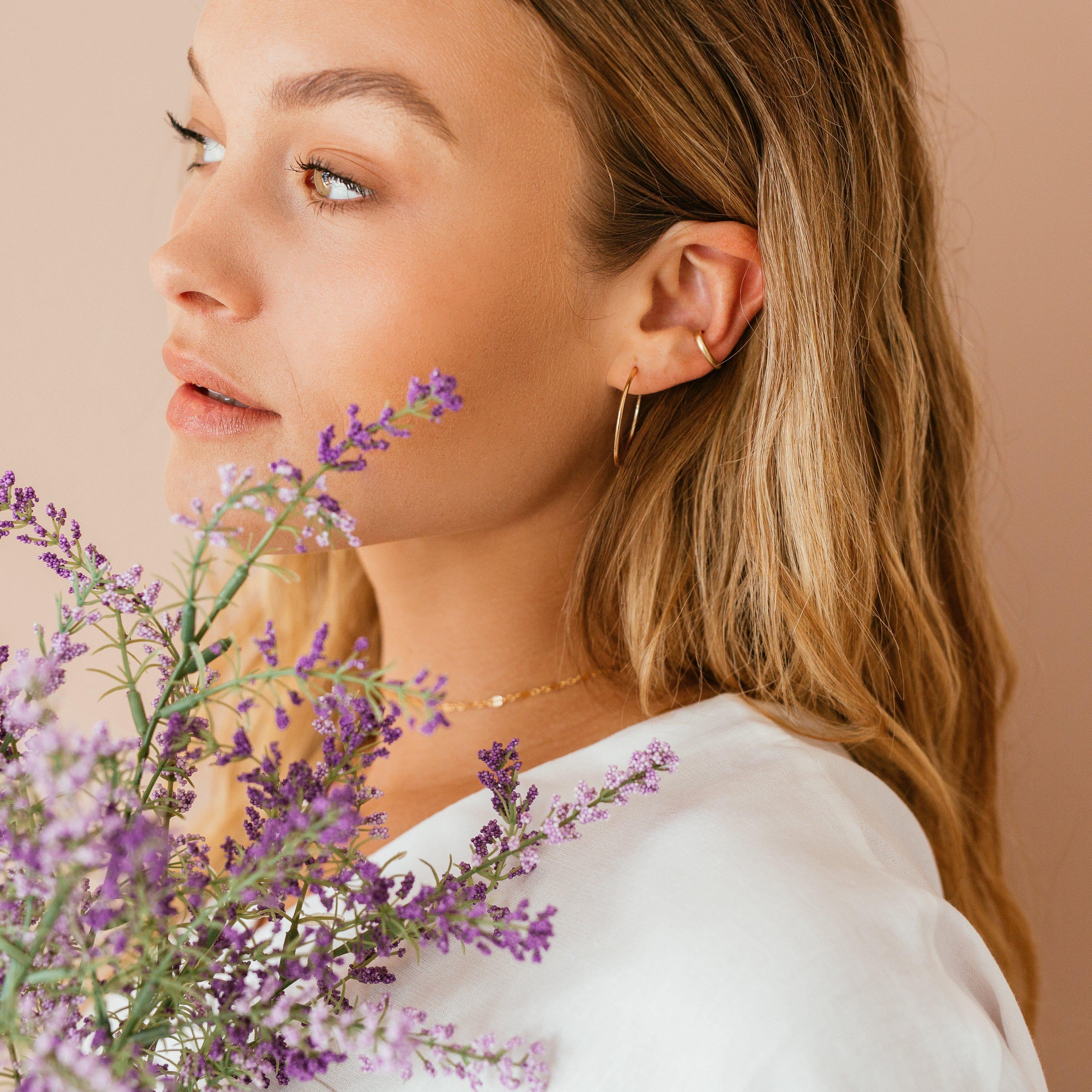Medium Everyday Hoop Earrings - Nolia Jewelry - Meaningful + Sustainably Handcrafted Jewelry