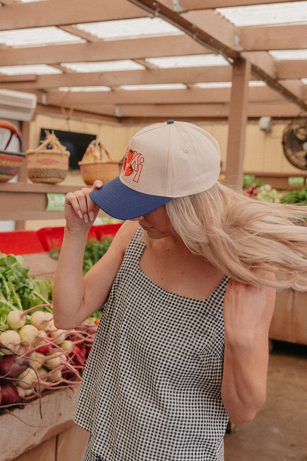 STRAWBERRY KAXI TRUCKER HAT