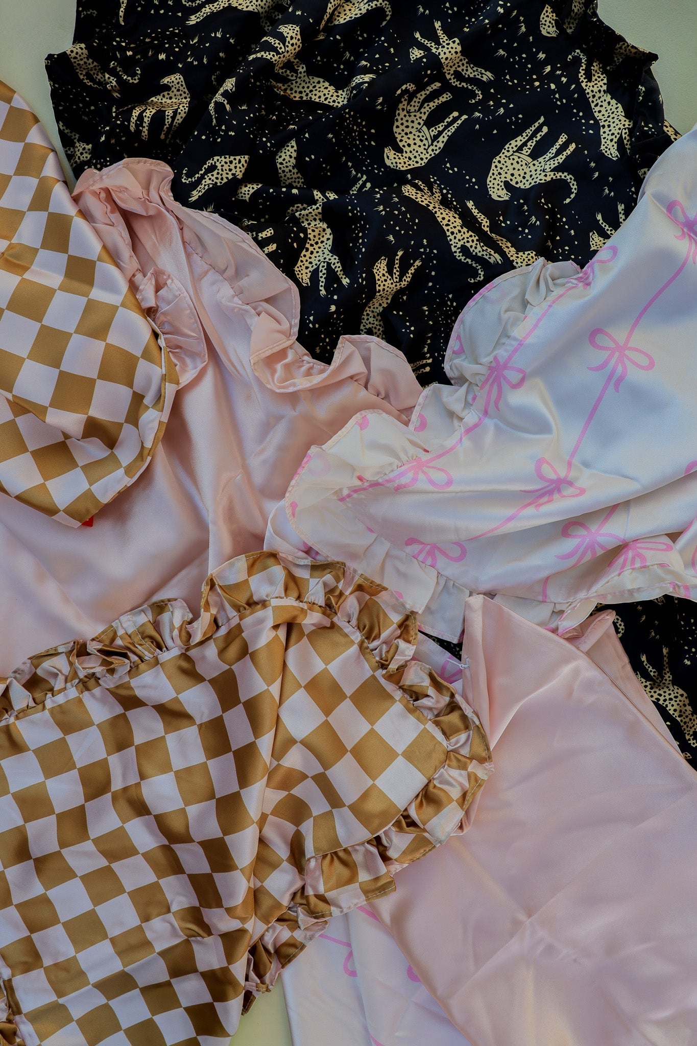 KAXI SATIN PILLOWCASE