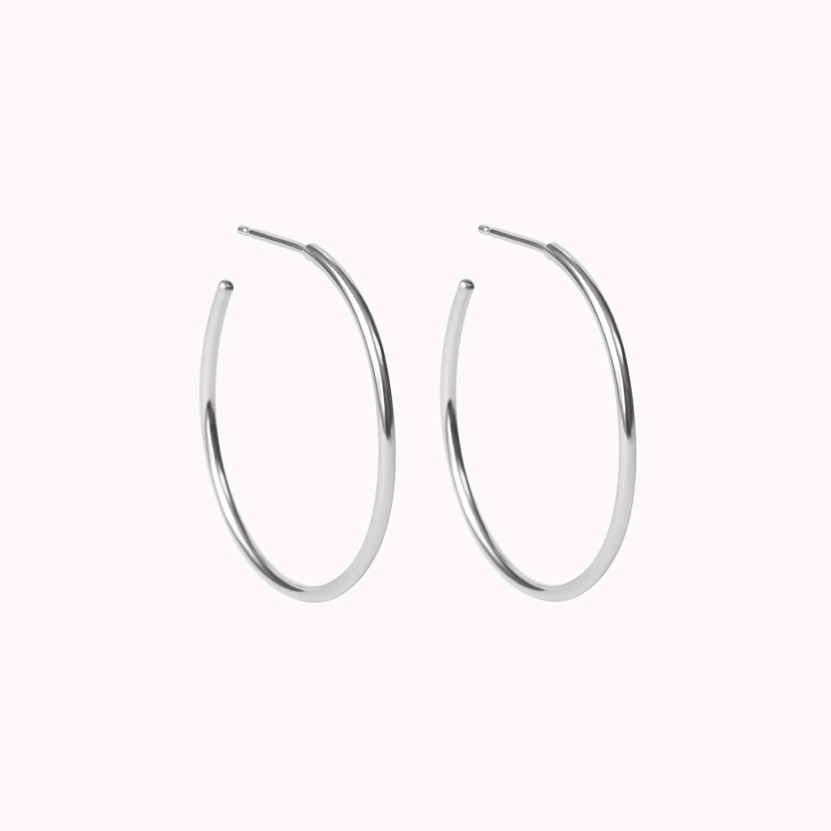 Medium Everyday Hoop Earrings