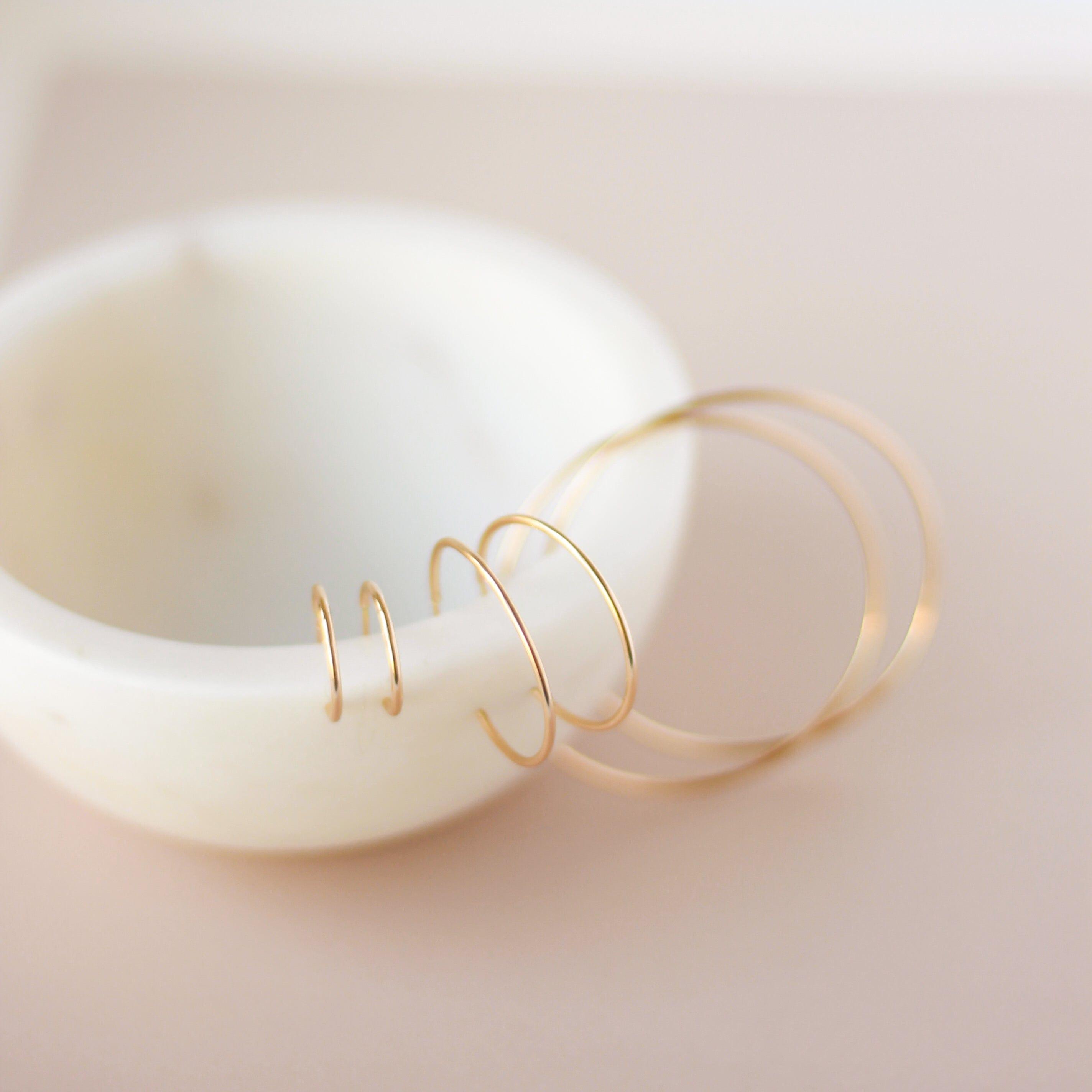 Medium Everyday Hoop Earrings - Nolia Jewelry - Meaningful + Sustainably Handcrafted Jewelry